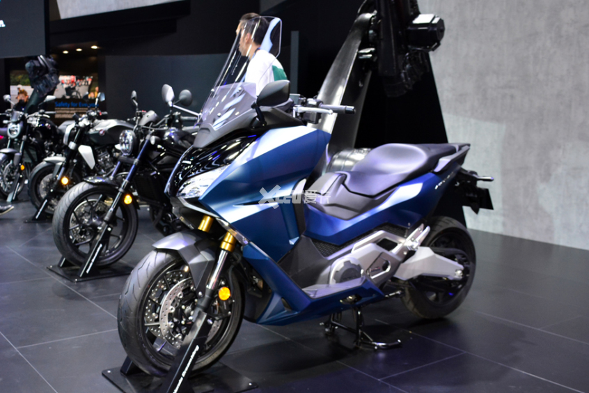 cb1000r领衔 本田摩托多款新车上市发布