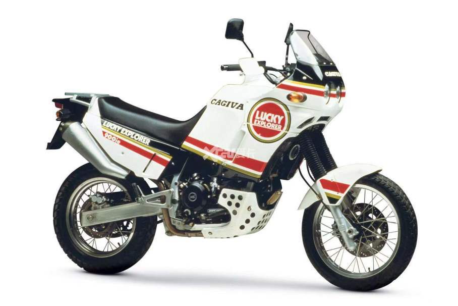 ￦ھCagiva Elefant 900