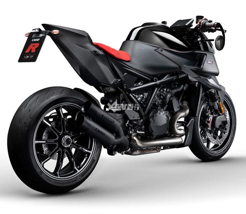 ӹKTM 1290 SUPER DUKE EVO²BRABUS 1300 RûаװƵ˼·Զдĵά֮ǰ趨132kW180/8000rpmʺ140NmŤأݲʮܴڴ̼άͶBRABUS Monoblock ZȦĶؼӳ£䳵ؽ194kg