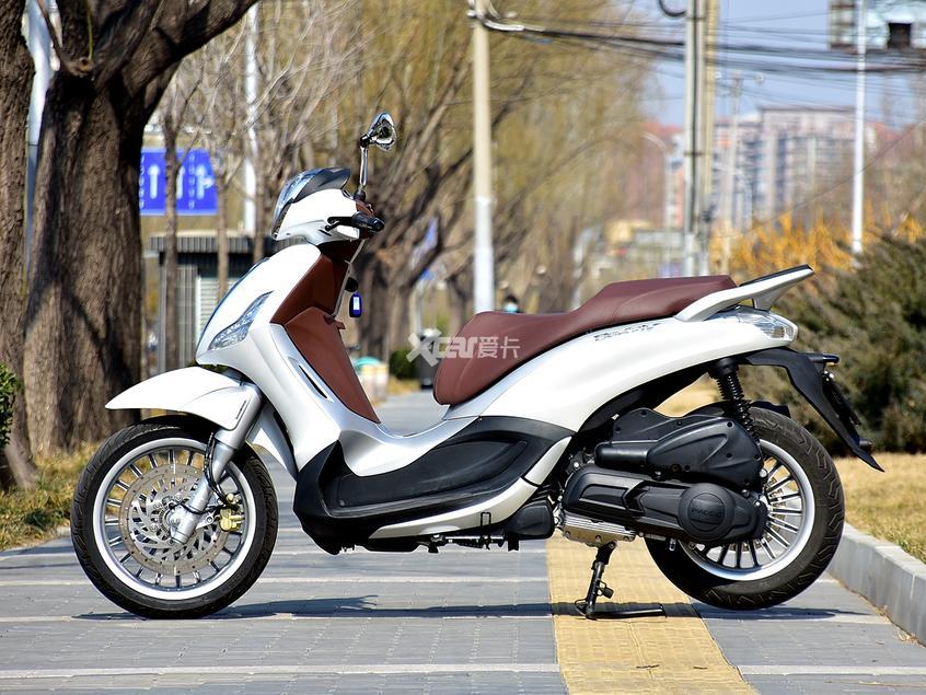 比亚乔;Piaggio;比亚乔Beverly 300 ABS ASR