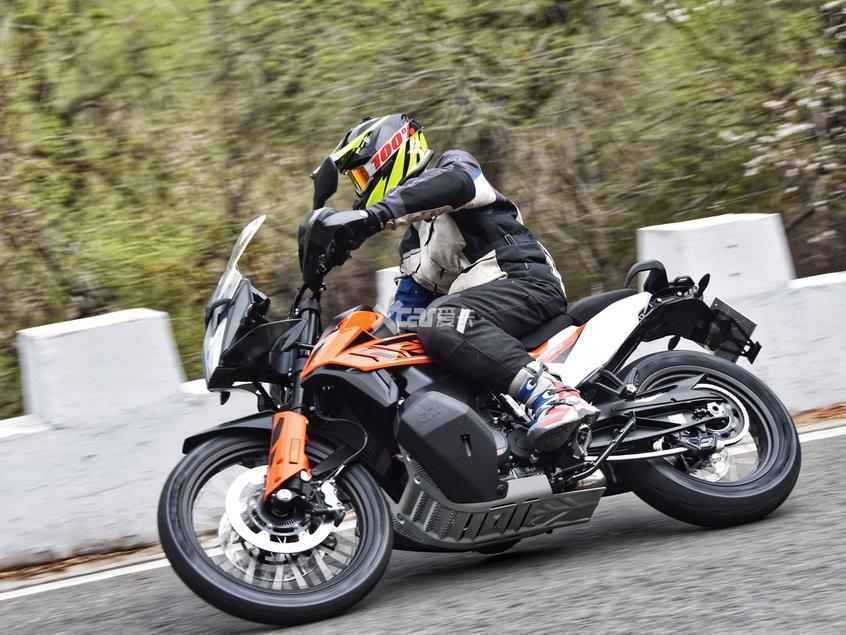 KTM;KTM R2R;KTM 790 Adventure/790 Adventure R