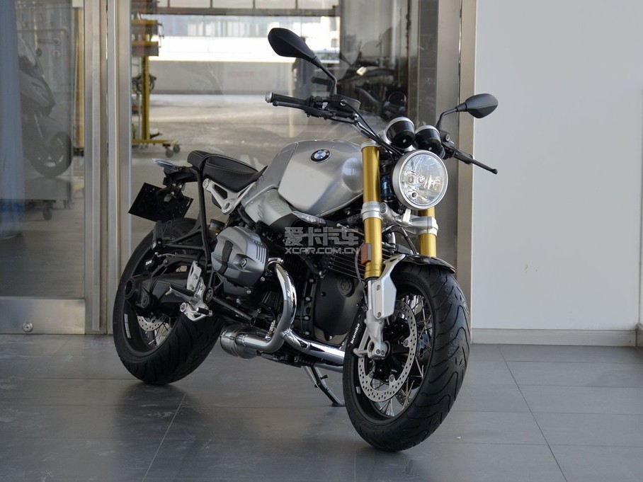 RnineTR nineT