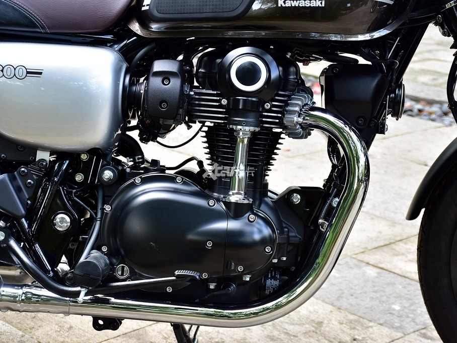 ;Kawasaki;W800 Cafe