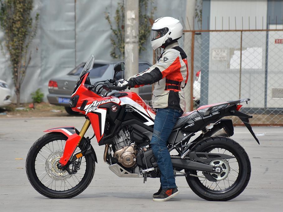 HONDA;ADV;Adventure;Africa Twin;CRF1000L