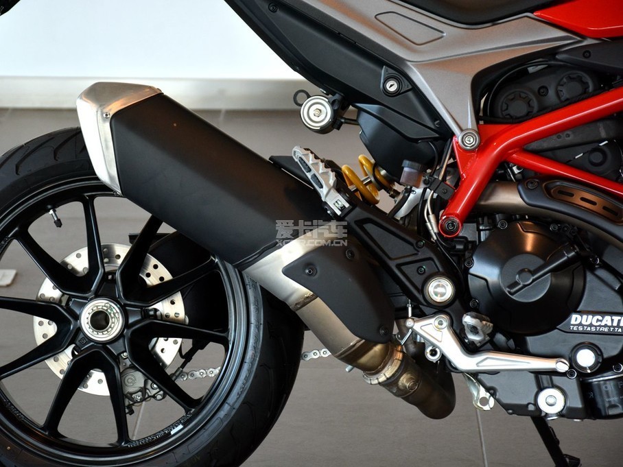 Hypermotard 939ſHypermotard̥Ducati