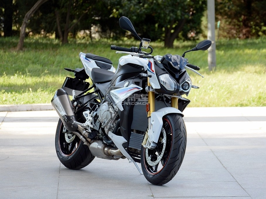 Ħг;S 1000 R;BMW S 1000 R;2018S 1000 