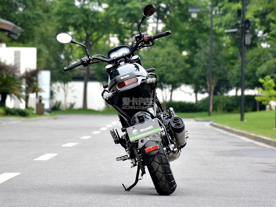 钱江贝纳利街跑车2018款幼狮leoncino trail