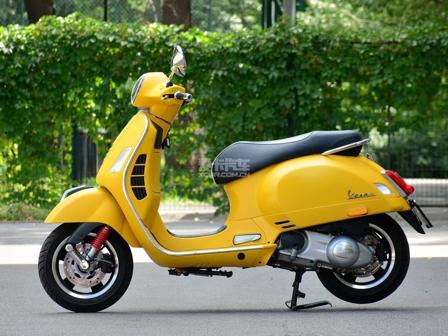 VespaVespa GTS300GTS300 