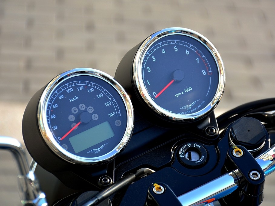 Ħй;Moto Guzzi:V7 III;V7 3;V7 III SPECIAL;V7 