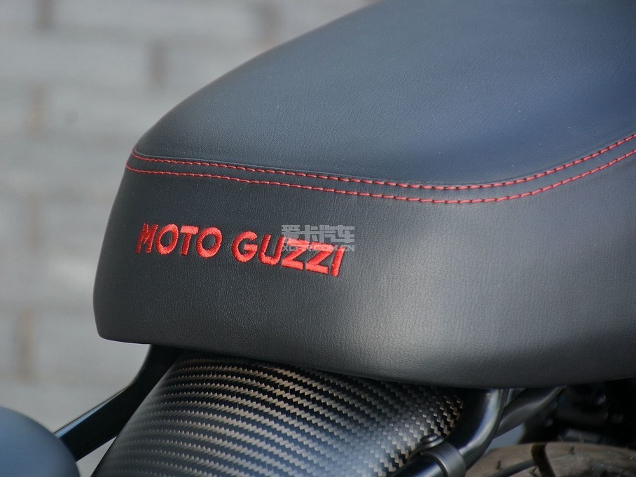 V7 III CARBONĦйȣMoto Guzzi Moto Guzzi V