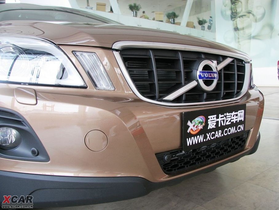 2009֠XC60(M) 