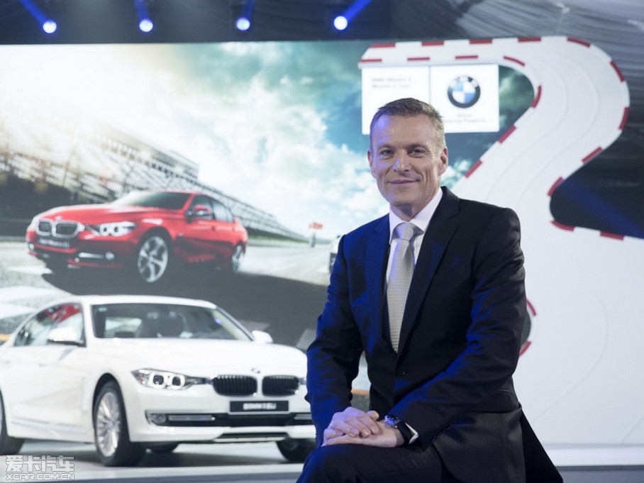2014 BMW 3жڱ۹ʽΪBMWƷ߱־ԵʽӪ֮һꡢ30˲BMW 3жع
