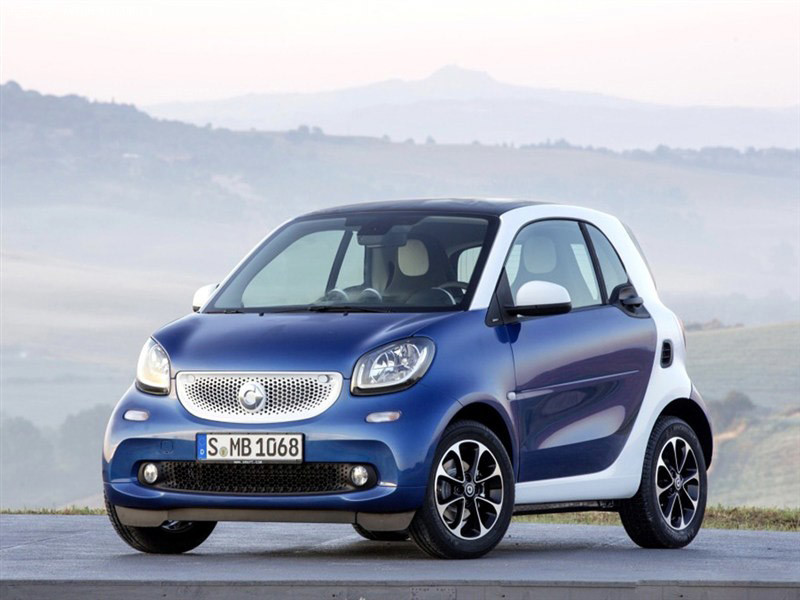 2015730գȫһsmart fortwoʽС֮ǰóԤۼ12-14Ԫ֮䣬ڽƳֱͣΪbaseԼpassion