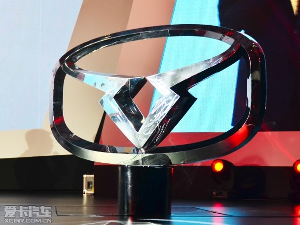 凯翼品牌发布 i-cx概念车2015年年上市