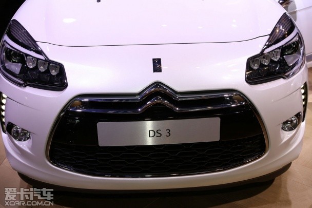 奔驰AMG GT