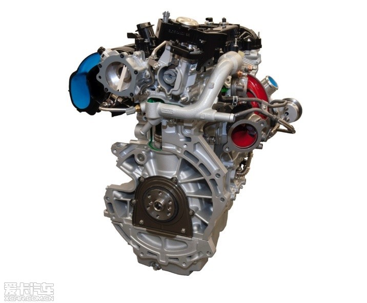 ȫ¼ܳMustangйṩãֱǸȽ2.3EcoBoostֱĸѹ5.0V8