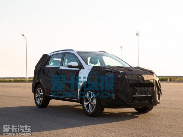 起亚小型SUV KX3谍照