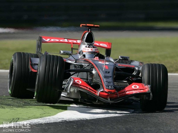 阿隆索并肩巴顿出战2015F1大奖赛