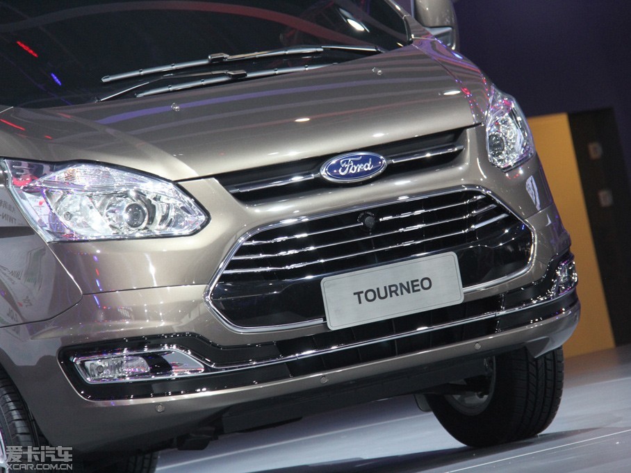 2015Ϻչϣ帣׷TourneoȫMPV͡˽⣬³λMPVڽС2016ڹʽС