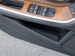 實拍沃爾沃S60L混合動力版