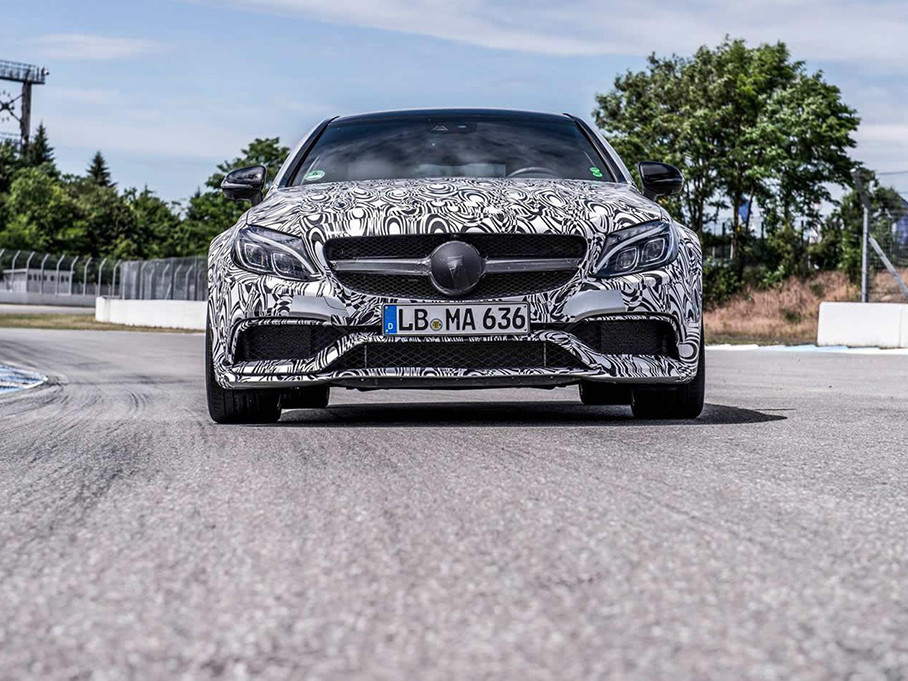 ǰڣ۹ٷһAMG C63 Coupe͵ĵգʱֻչ˲ϸڣûб¶Ƭǰ۹ٷڹ˸óա