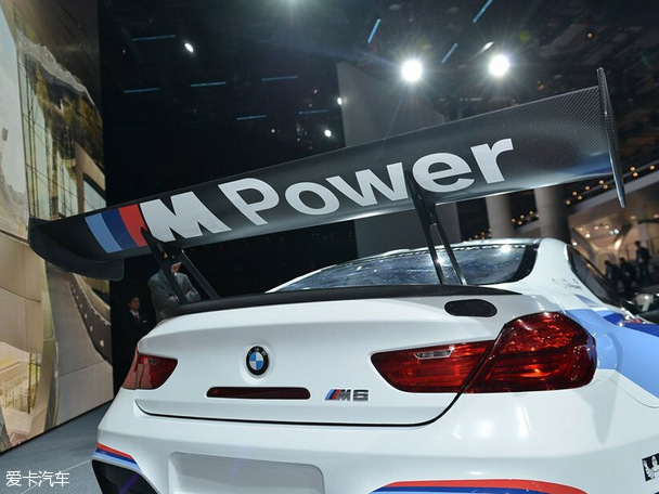 M6 GT3