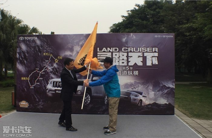 ǡֺؾһ仰ɣ--һֵȴ.ǹͬȴLAND CRUISERֲһľʻ