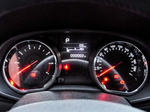 2015款C3-XR 1.6L 自動先鋒型