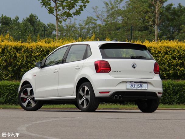 玩車首選小鋼炮  Polo GTI比嘉年華ST