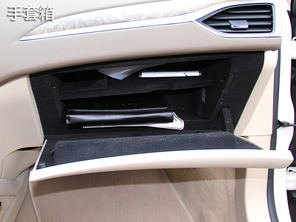 實(shí)拍林肯MKZ總統(tǒng)系列