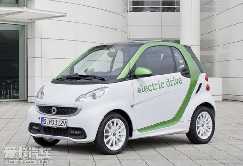  ջϤ۽ھµķ˸չƳȫһsmart fortwo Electric Driveͣ綯ͽһС⣬׵ĵ綯гҲͶг綯泵ͽȻŷ޺ͱгsmart fortwo Electric Drive͡һs...