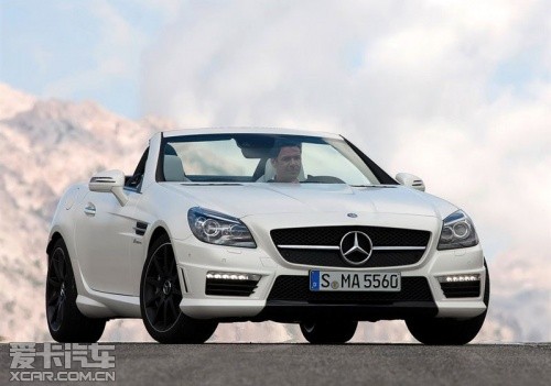 奔驰全新SLK 55 AMG