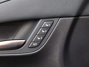 實拍2016款雷克薩斯LX570