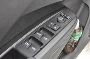 實(shí)拍新款謳歌RDX