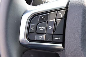 實拍奇瑞路虎發現神行