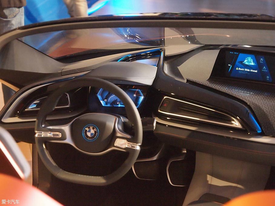 տĻ2016ѵչCESϣʽBMW iVision Future Interactioni8д졣