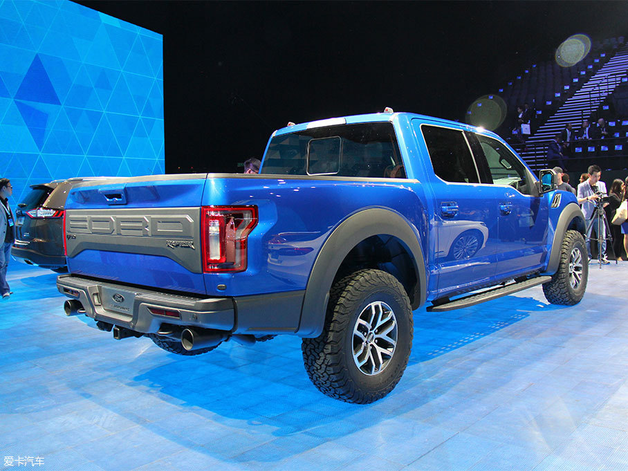 2016չǰϦؾٰ˸֮ҹڻȫF-150 RaptorƤڹʽ࣬ҲǸFϵг״Թٷڹࡣ