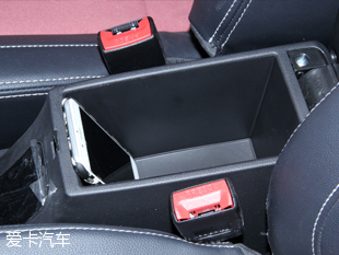 眾泰汽車2016款眾泰E200