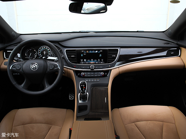 上汽通用別克2016款君越