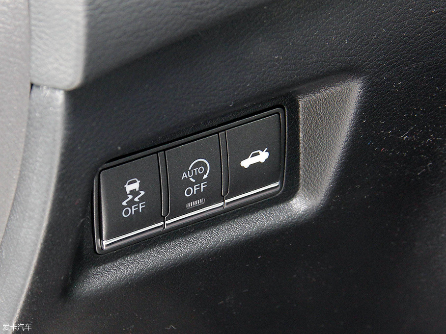 愛卡實拍英菲尼迪Q60 2.0T