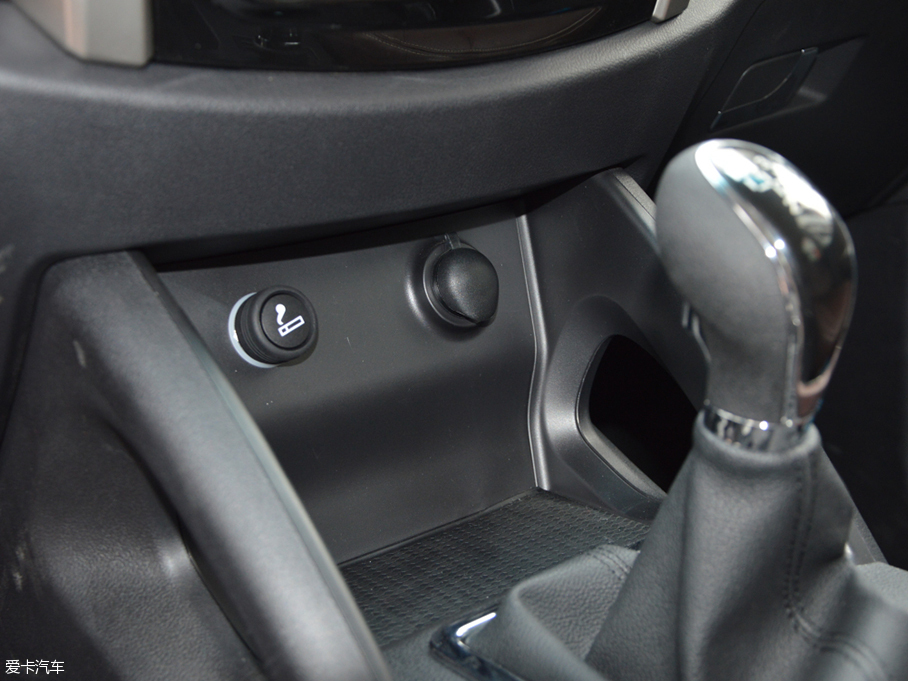 比速汽車2017款比速T5