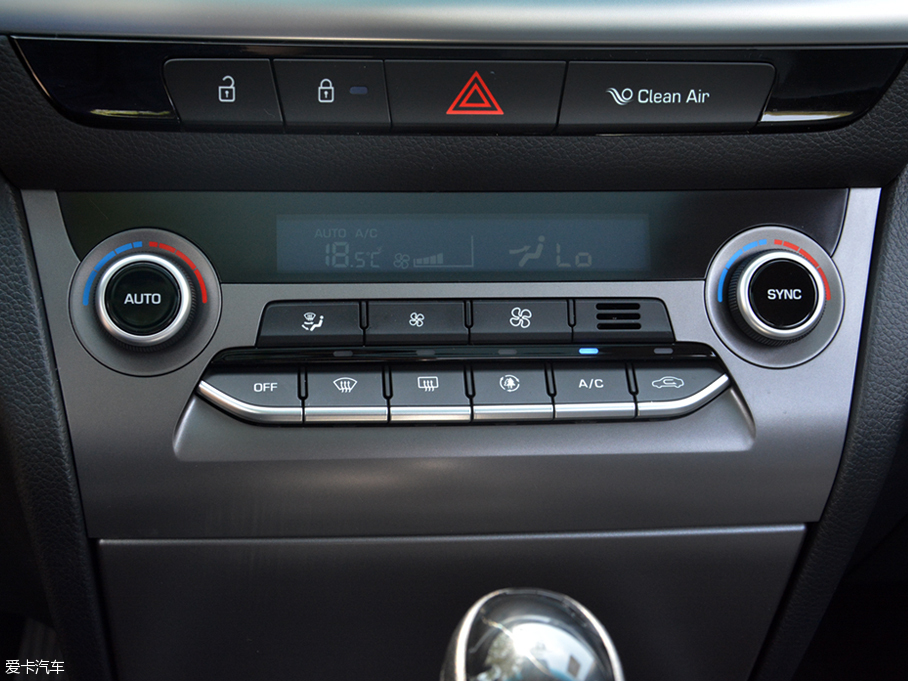 愛卡實拍2017款名圖