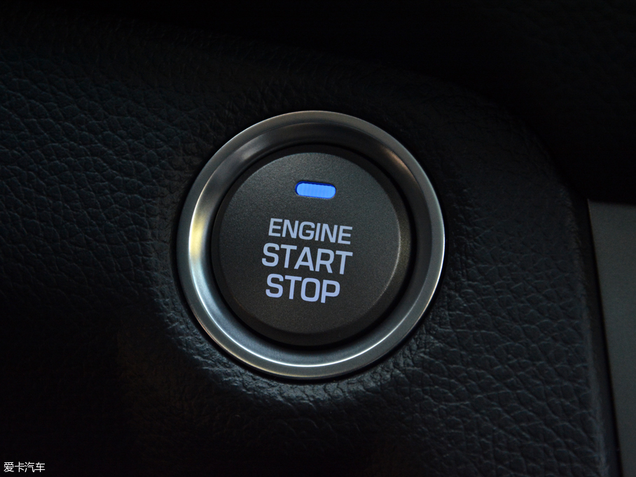 愛卡實拍2017款名圖