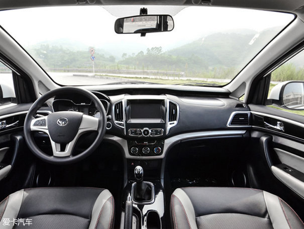 北汽幻速2015款幻速H3