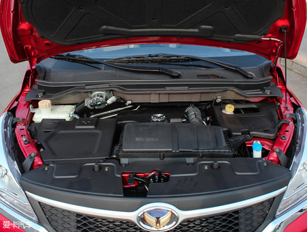 北汽幻速2015款幻速H3