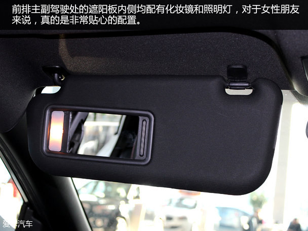 愛卡實(shí)拍新款奔騰B70