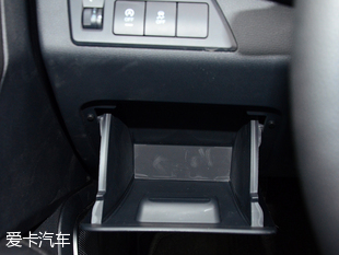 實拍一汽吉林森雅R7