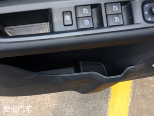 實拍一汽吉林森雅R7