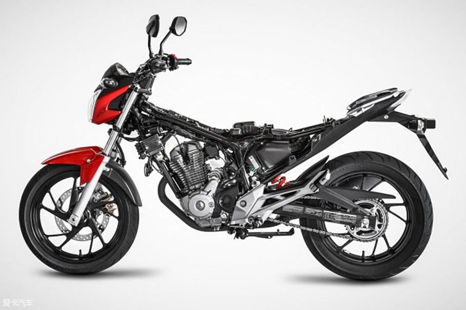 CB250 Twisterøֹʽܣ137kgABS139kgһ250ccĵ׽ֳ˵ֱӰŲٿء