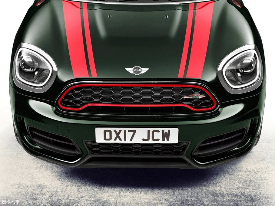 ǰMINIٷһMINI COUNTRYMAN JCWĹͼ³ΪCOUNTRYMANܰ汾³2.0Tڽ4¿ĻϺչȫ׷